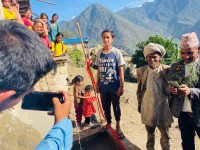 जिमाना गाउँका घर घरमा धारा पुग्दा स्थानीय खुसी: अध्यक्ष जैसी द्धारा उद्धघाटन ।