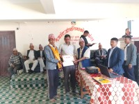 उत्कृष्ट कृषक पुरस्कारबाट ताँजाकोटमा तिन जना सम्मानित ।