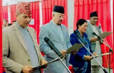 कर्णालीका नवनियुक्त मन्त्रीहरूले लिए शपथ