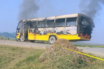 स्कुल बसको ठक्करबाट २ जनाको मृत्यु