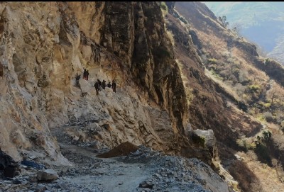 हुम्लामा एक किशोरीको बेवारिसे लास भेटियो