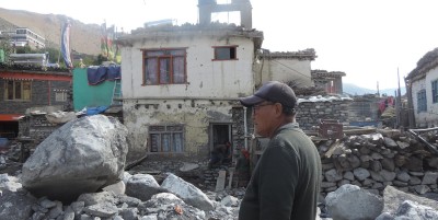 गाउँ नै विस्थापित अनपेक्षित बाढीपहिरो, हिउँ नपर्दा