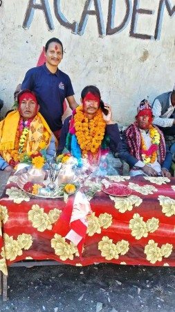 हुम्ला कांग्रेसको जिल्ला सभापतिमा सूर्यबहादुर शाही सर्वसम्मत, दुई पक्षका छुट्टाछुट्टै अधिवेशन ।