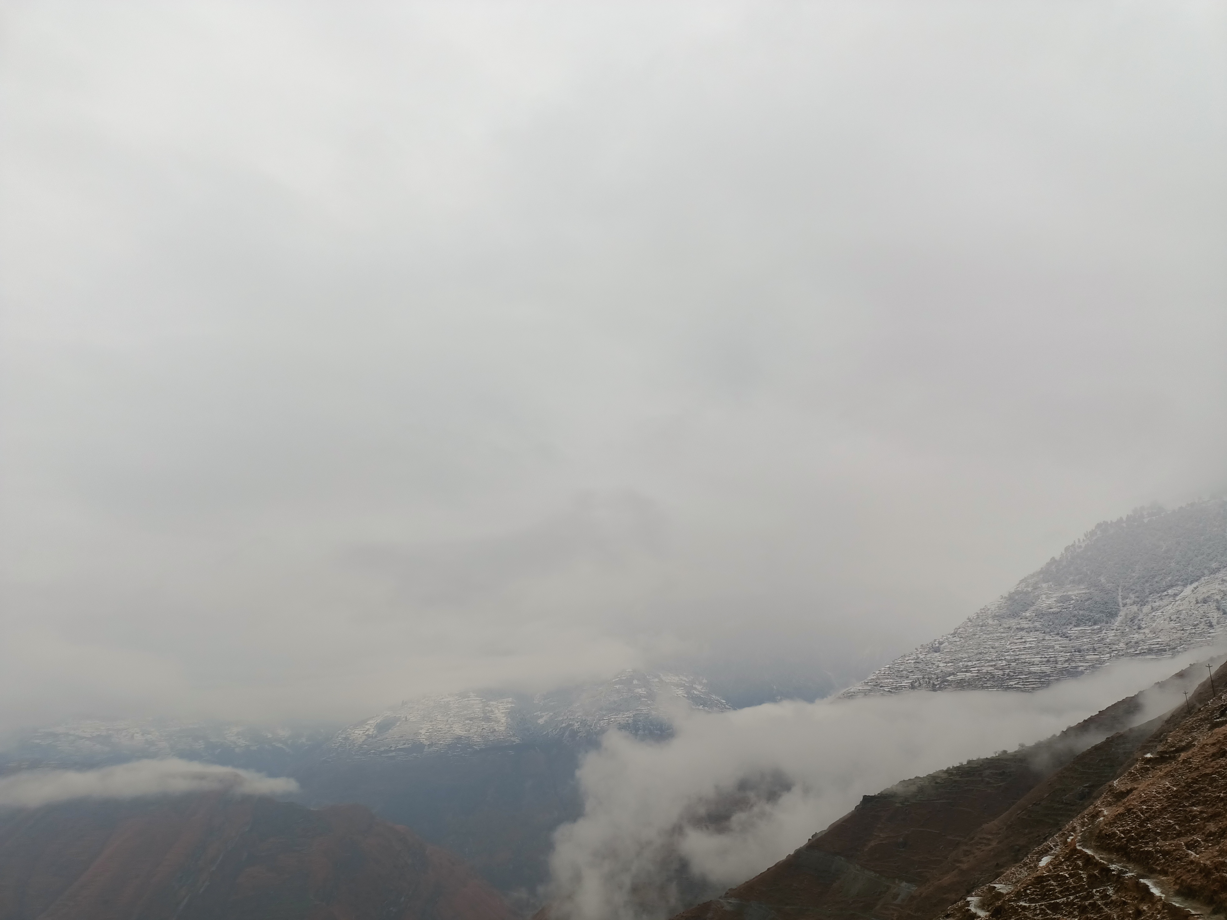 हुम्ला हिमपात सुरू, जनजिवन प्रभावित