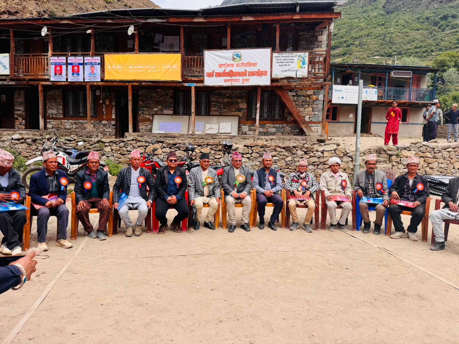 खार्पुनाथ ल्यायो ४९ करोड ९५ लाख रुपियाँको वजेट, अन्य ६ स्थानीय तहले भोली ल्याउदै ।