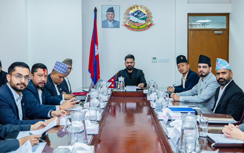 सरकारी कार्यालयमा साताको दुई दिन बिदा दिने निर्णयसँगै अब कार्यालय समय ९ देखि ५ सम्म